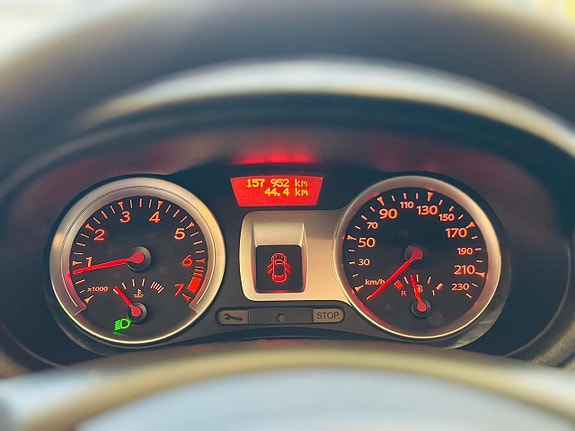 Renault Clio 13 of 15
