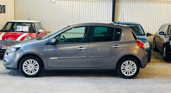 Renault Clio 4 of 15
