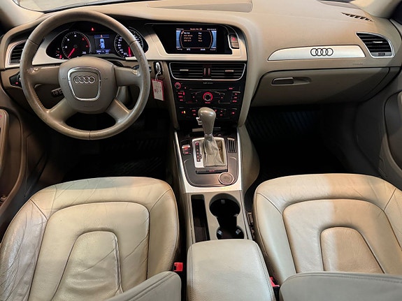 Audi A4 9 of 18