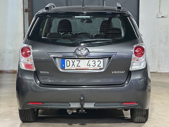 Toyota Verso 7 of 26