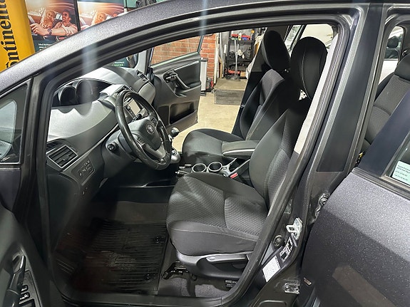 Toyota Verso 8 of 26