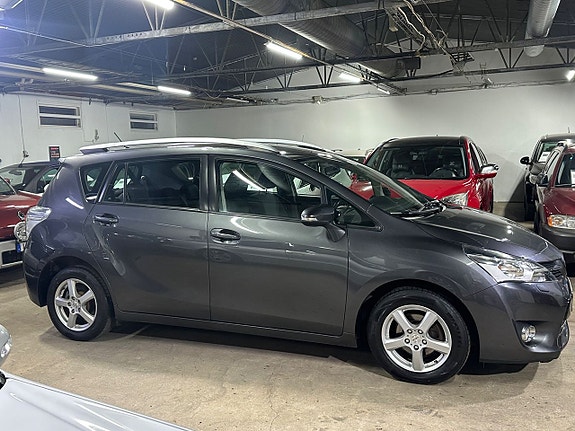 Toyota Verso 4 of 5