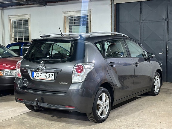 Toyota Verso 5 of 5