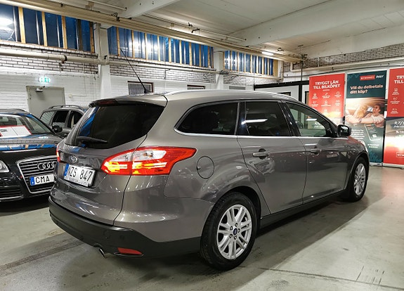 Ford Focus 4 of 16