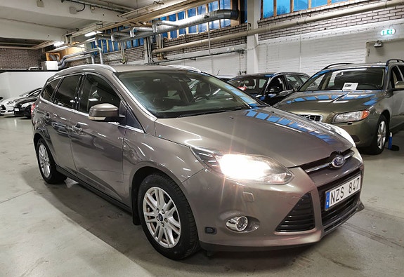 Ford Focus 2 of 16