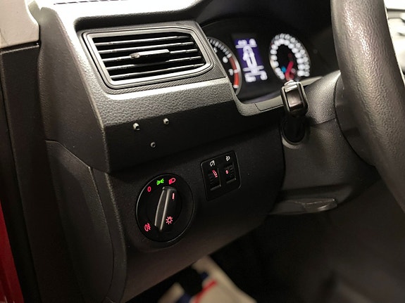 Volkswagen Caddy 10 of 11