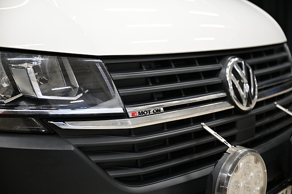 Volkswagen Transporter 15 of 30