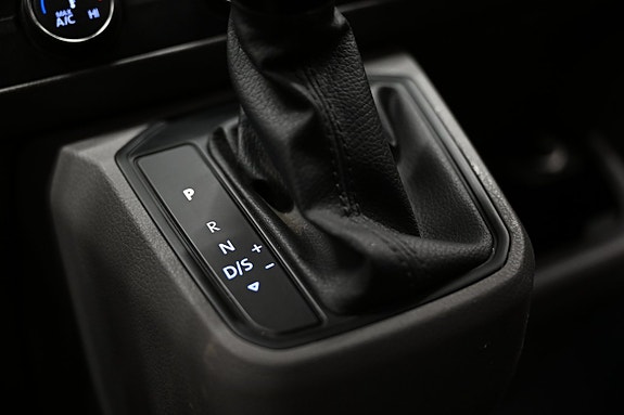 Volkswagen Transporter 26 of 30