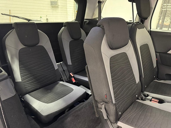 Citroen Grand C4 Picasso 13 of 20