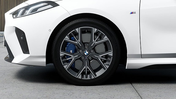 BMW M135i 7 of 13