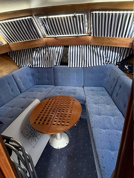 Coronet 32 oceanfarer wing - 1973 11 of 17