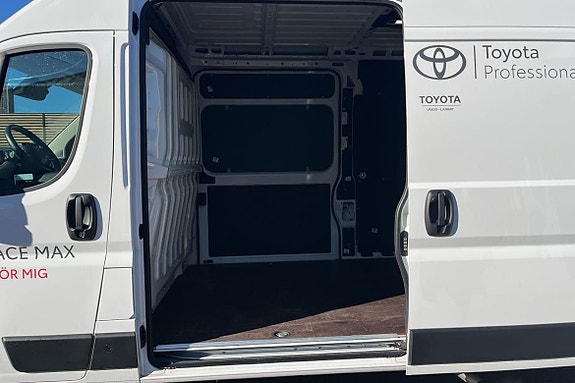 Toyota Proace 11 of 14