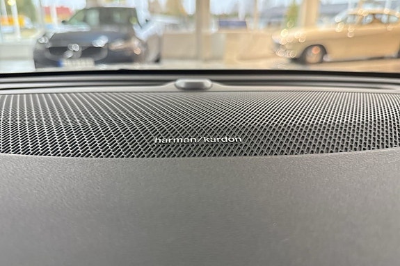 Volvo S60 10 of 15