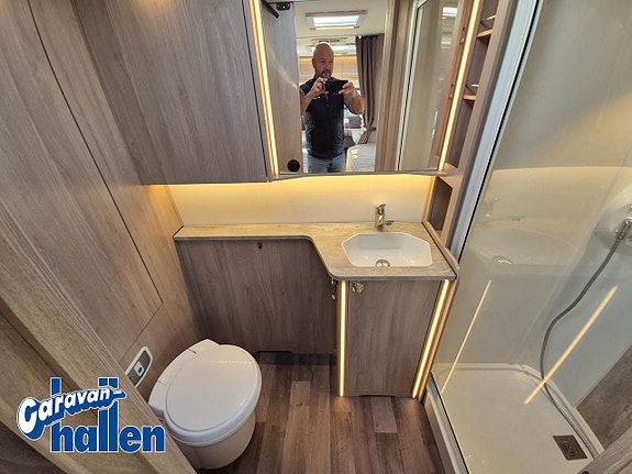 Kabe Royal 630 TDL KS E2 (Tandem/Mover/AC/Direktavlopp/Skinn) 24 of 27