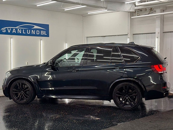 BMW X5 4 of 5