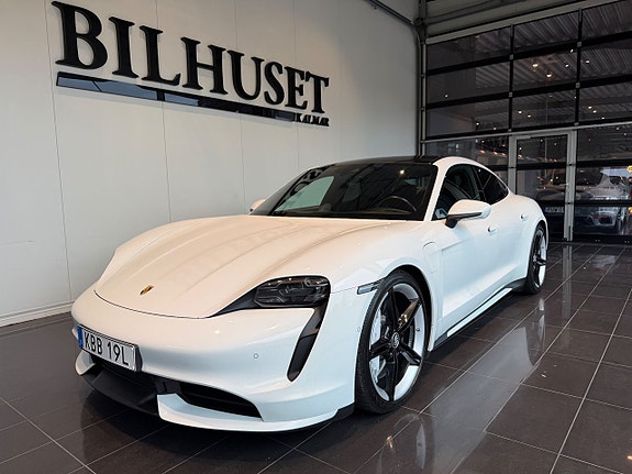 Porsche Taycan Turbo