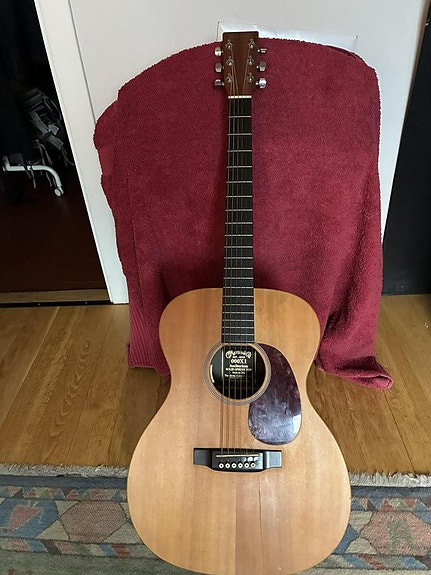 Martin 000X1