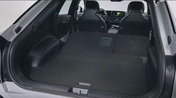 Kia EV6 6 of 8