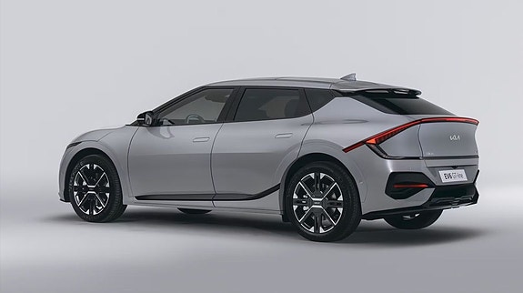 Kia EV6 3 of 8