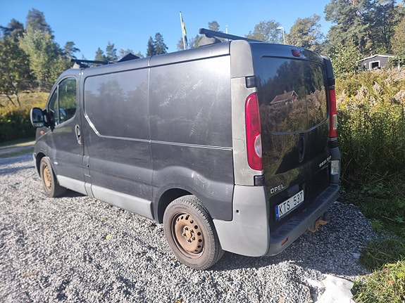 Opel Vivaro 3 of 5