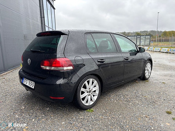 Volkswagen Golf-Serie 4 of 27