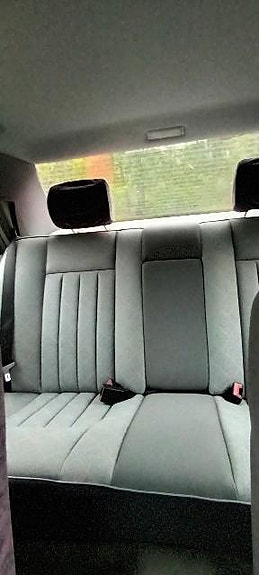 Mercedes-Benz E200 9 of 13