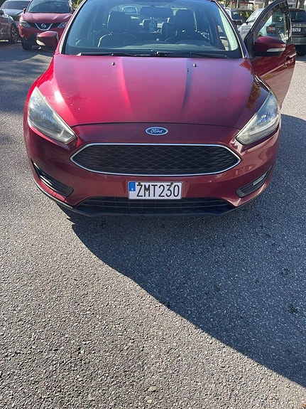 Ford Focus 3 of 7