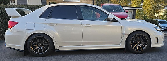 Subaru WRX 3 of 5