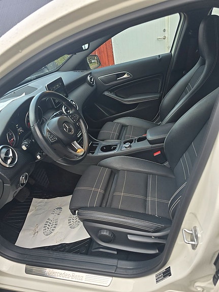 Mercedes-Benz A180 d 5 of 5