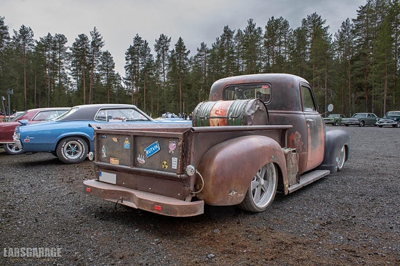 Chevrolet 3100 2 of 5