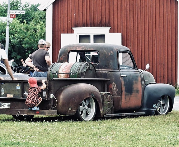 Chevrolet 3100 9 of 17