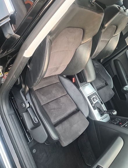 Audi A6 17 of 19