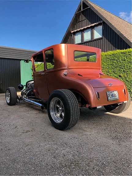 Ford T 2 of 5