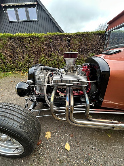 Ford Model T 7 of 9