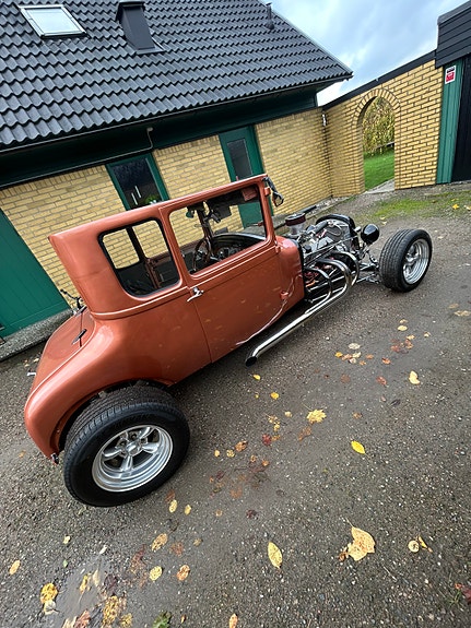 Ford Model T 8 of 9