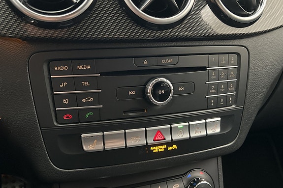 Mercedes-Benz B200 d 15 of 20