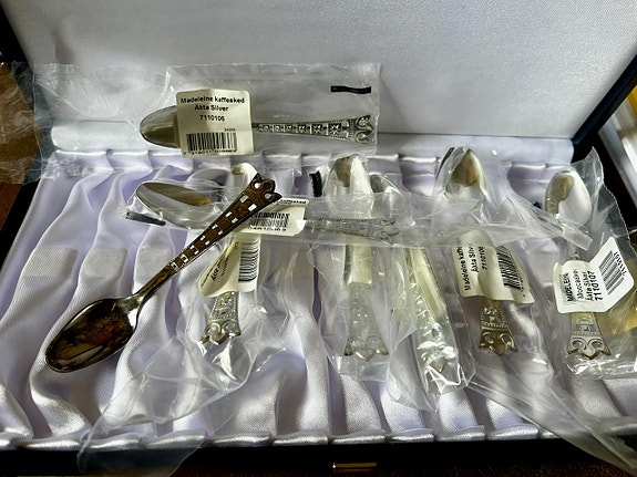 Product image 4 of 6