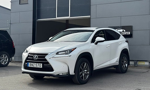Lexus NX 300h