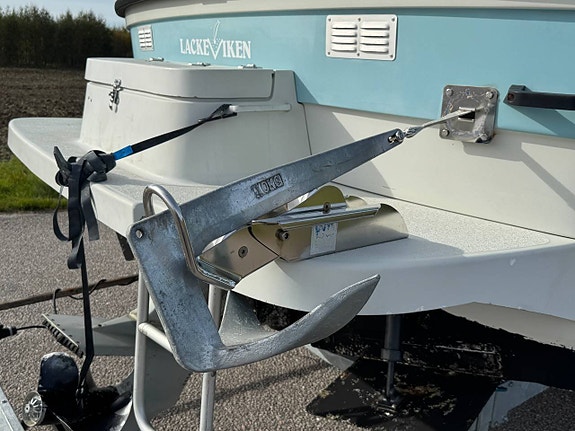 FLIPPER 717C PENTA AQ205 INK 80KM BÅTTRAILER 1896 KR/MÅN 12 of 12