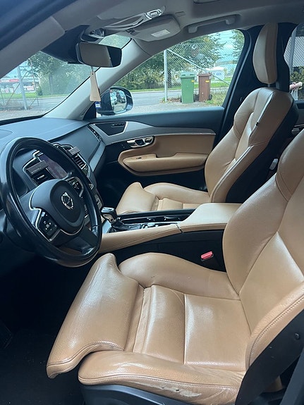Volvo XC90 5 of 5