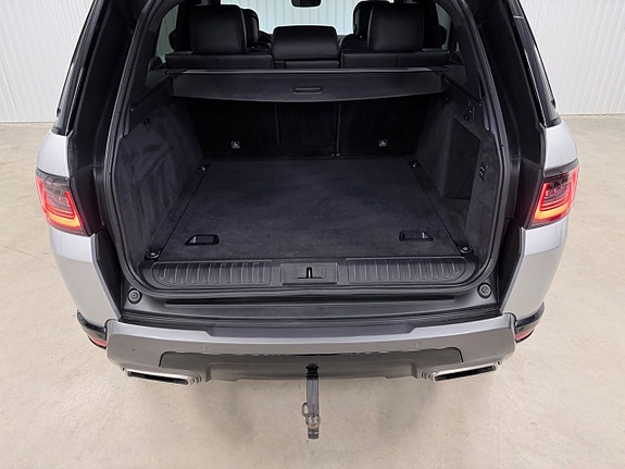 Land Rover Range Rover Sport 26 of 27