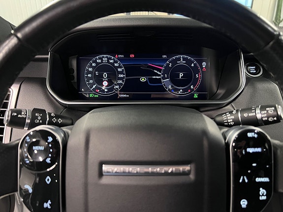 Land Rover Range Rover Sport 15 of 27