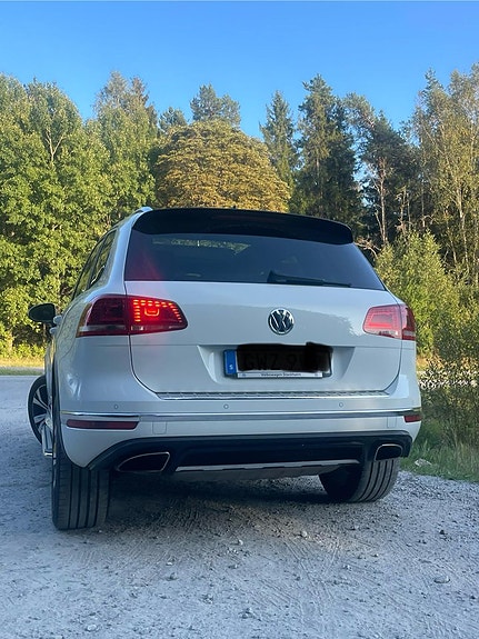 Volkswagen Touareg 5 of 17