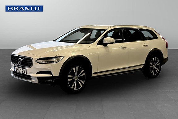 Volvo V90 Cross Country