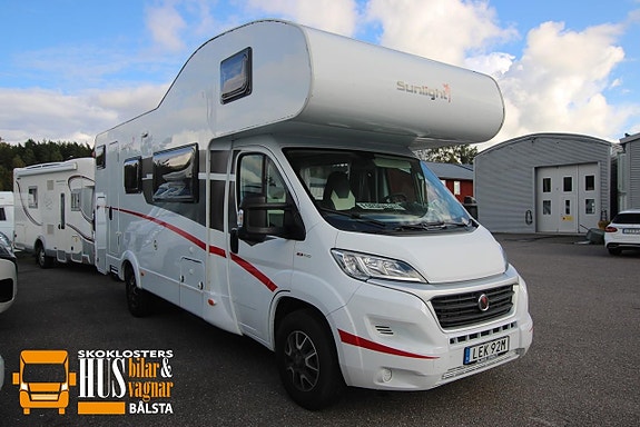 Sunlight A 72 Automat 3500kg 5 bältade 3500kg 6st sovplats