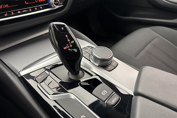 BMW 520d 24 of 27