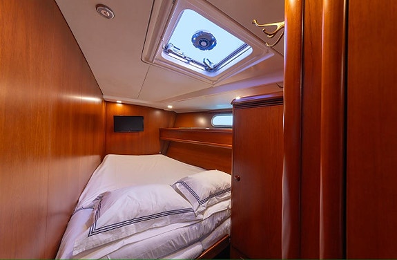 Jeanneau Sun Odyssey 54DS 12 of 13
