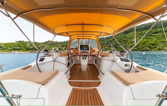 Jeanneau Sun Odyssey 54DS 3 of 5