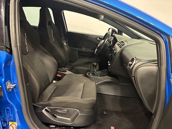 Seat Leon 5 of 5