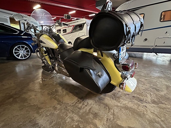 Suzuki VL 1500 INTRUDER CLASSIC, RUTA, VÄSKOR 3 of 8